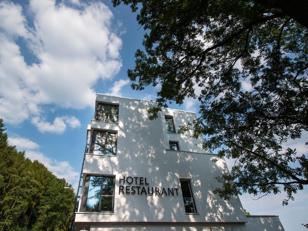 Design-Konferenzhotel & Restaurant Steinernes Schweinchen Kassel Buitenkant foto